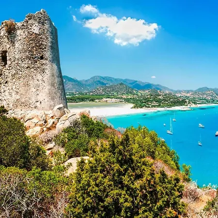 Апартаменты With Garden In Вилласимиус