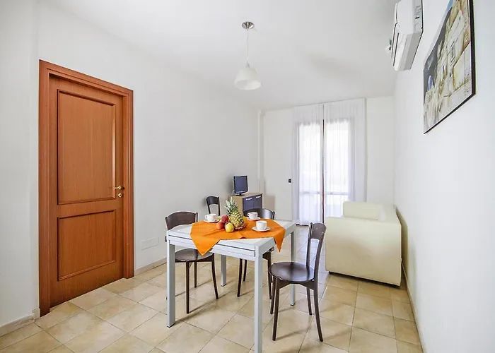 Apartament With Garden In